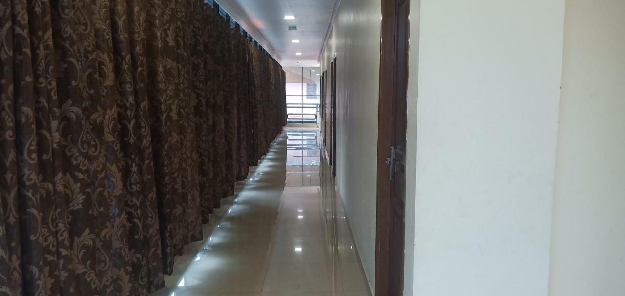 Ettumanoor Brindavan Residency מראה חיצוני תמונה