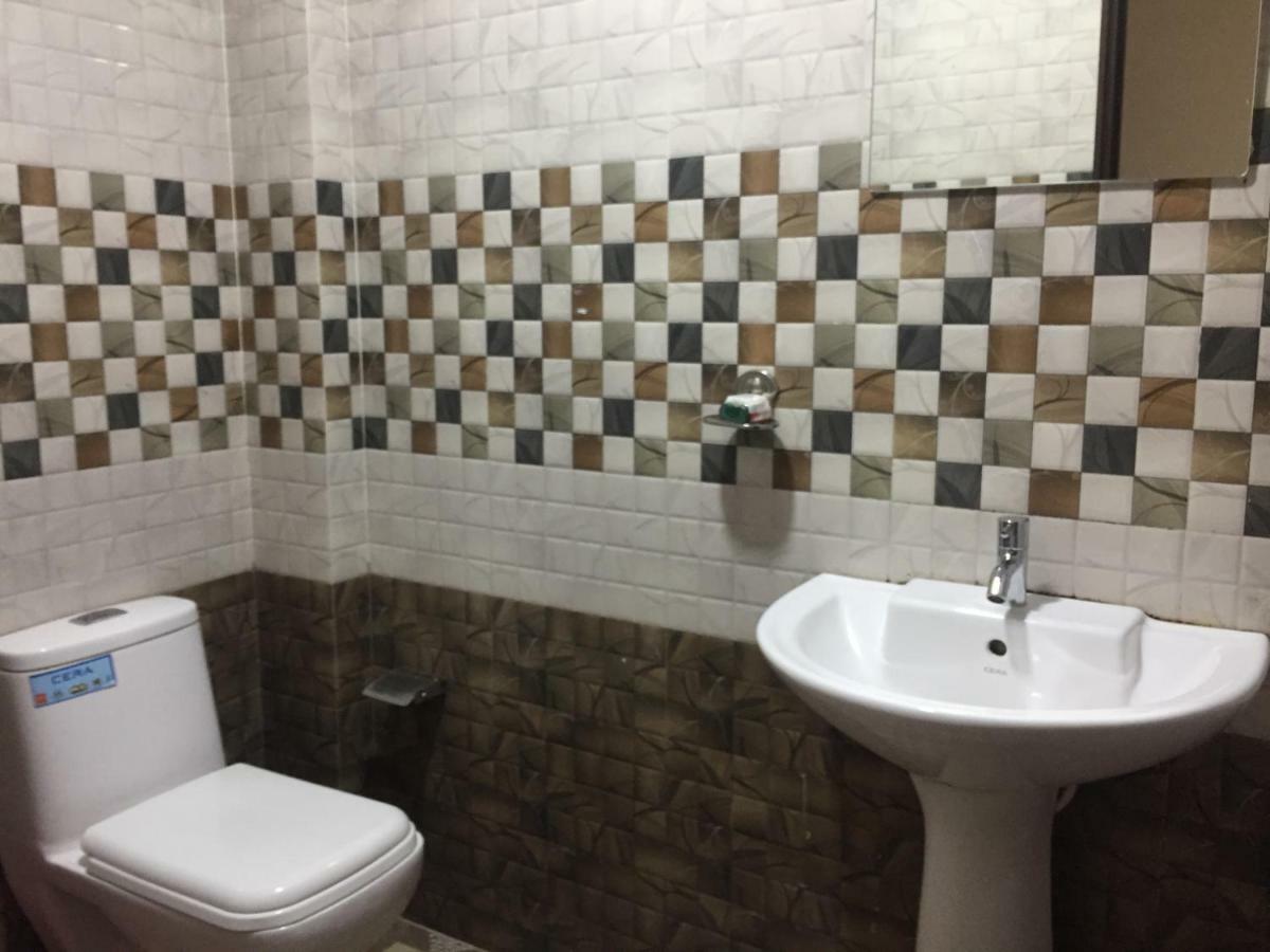 Ettumanoor Brindavan Residency מראה חיצוני תמונה